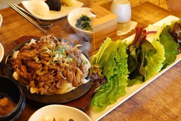 목향원 석쇠불고기 쌈밥정식 / 사진=인스타그램 목향원 석쇠불고기 쌈밥정식 / 사진=인스타그램
