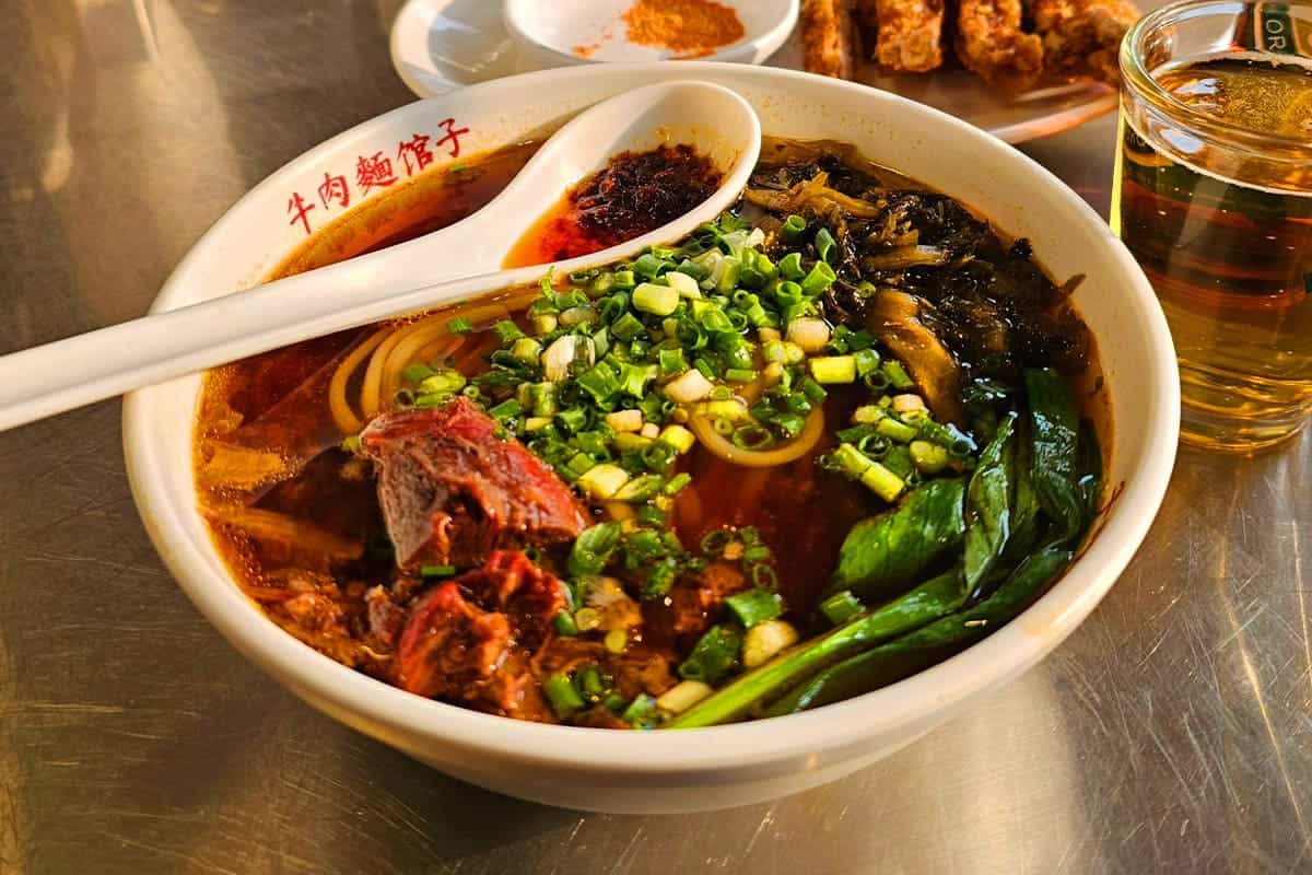 뉴러우멘관즈 요리 뉴러우멘관즈 요리