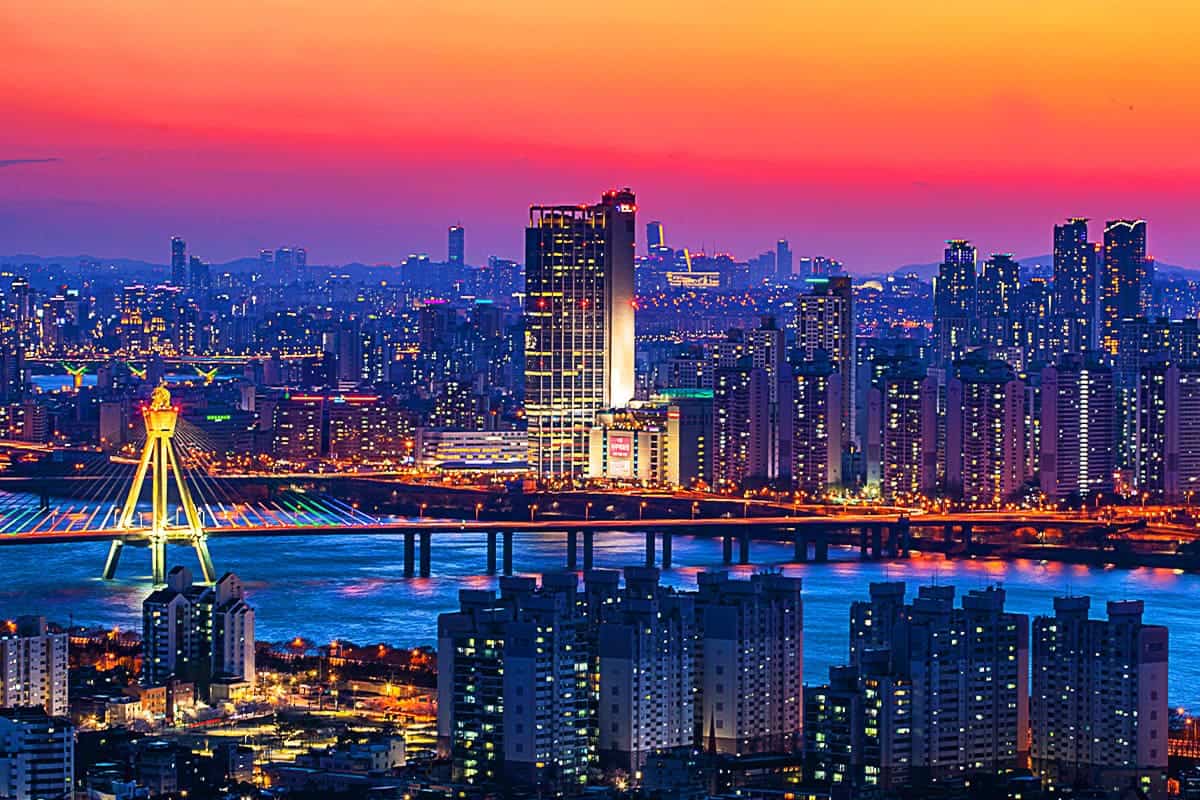 테크노마트 강변 야경 테크노마트 강변 야경