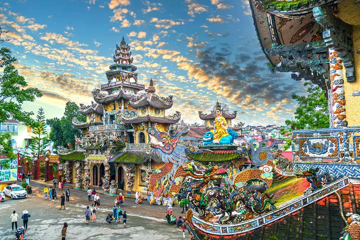 린푸옥 사원 풍경  