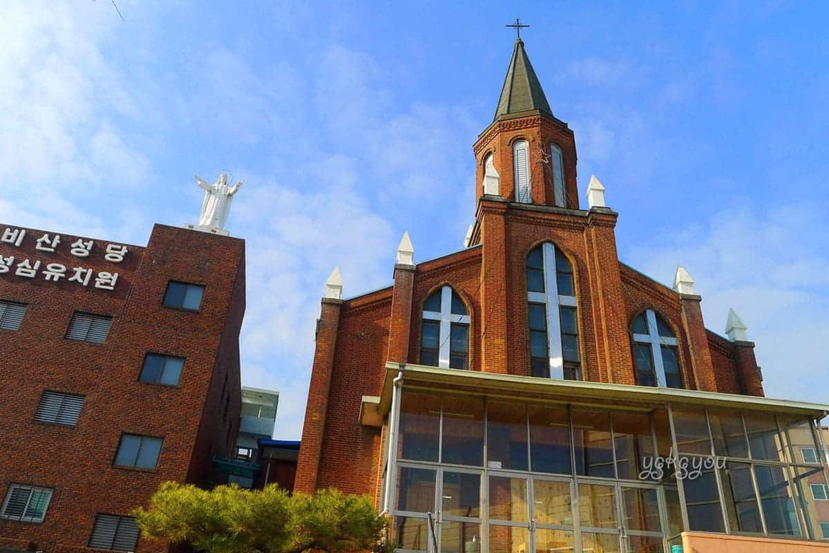 비산성당 외관 비산성당 외관
