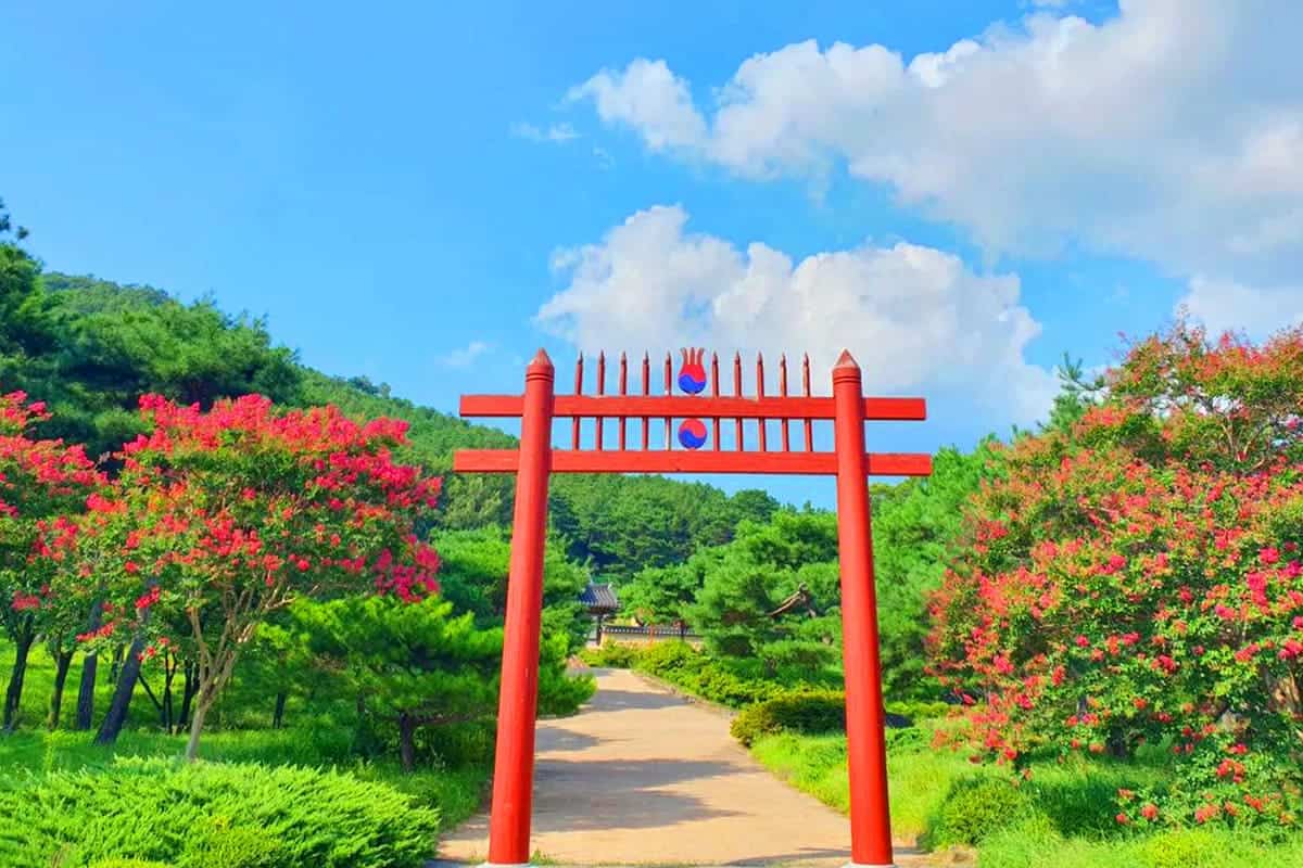 신숭겸장군유적지 배롱꽃 신숭겸장군유적지 배롱꽃