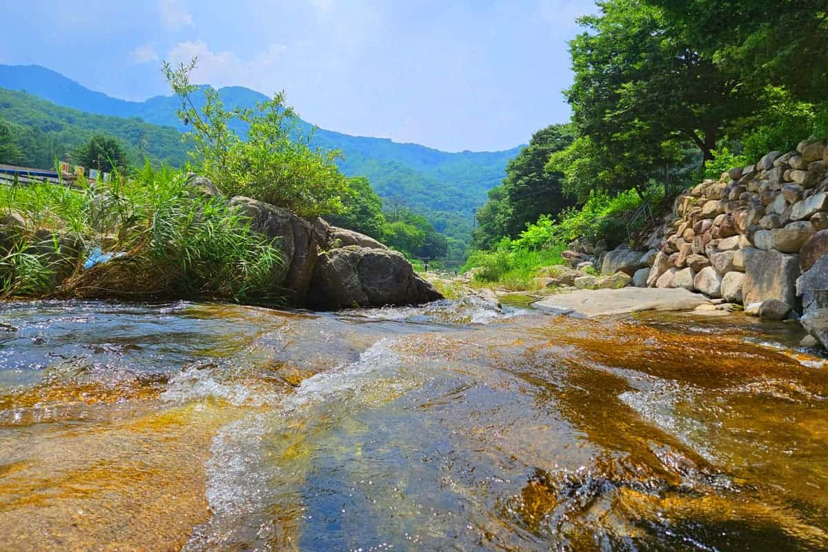 백운계곡 낮 풍경 백운계곡 낮 풍경