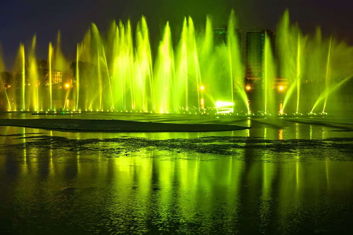 남매지 여름 분수 