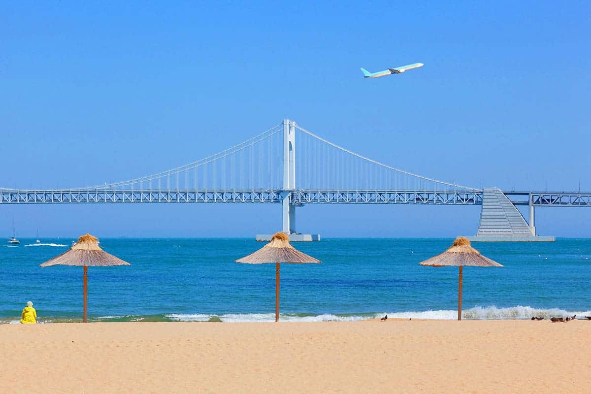 광안대교가 보이는 광안리해변 