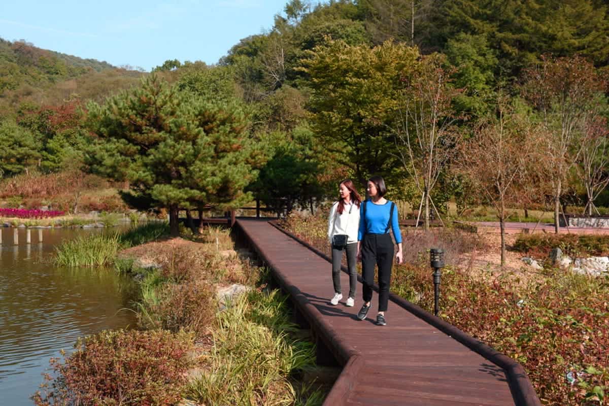 산책하기도 좋은?만뢰산자연생태공원