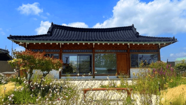 WAKA 외관 / 사진=온라인커뮤니티 WAKA 외관 / 사진=온라인커뮤니티