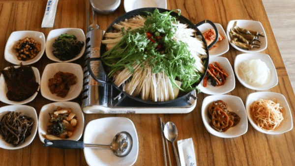 명품잣순두부 잣순두부전골셋트 / 사진=온라인커뮤니티