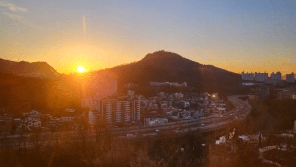 스위스 그랜드 호텔 일출 / 사진=온라인커뮤니티