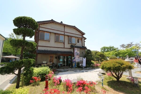 군산의 독특한 레트로 여행지. 시간여행마을 /사진=온라인커뮤니티 군산의 독특한 레트로 여행지. 시간여행마을 /사진=온라인커뮤니티