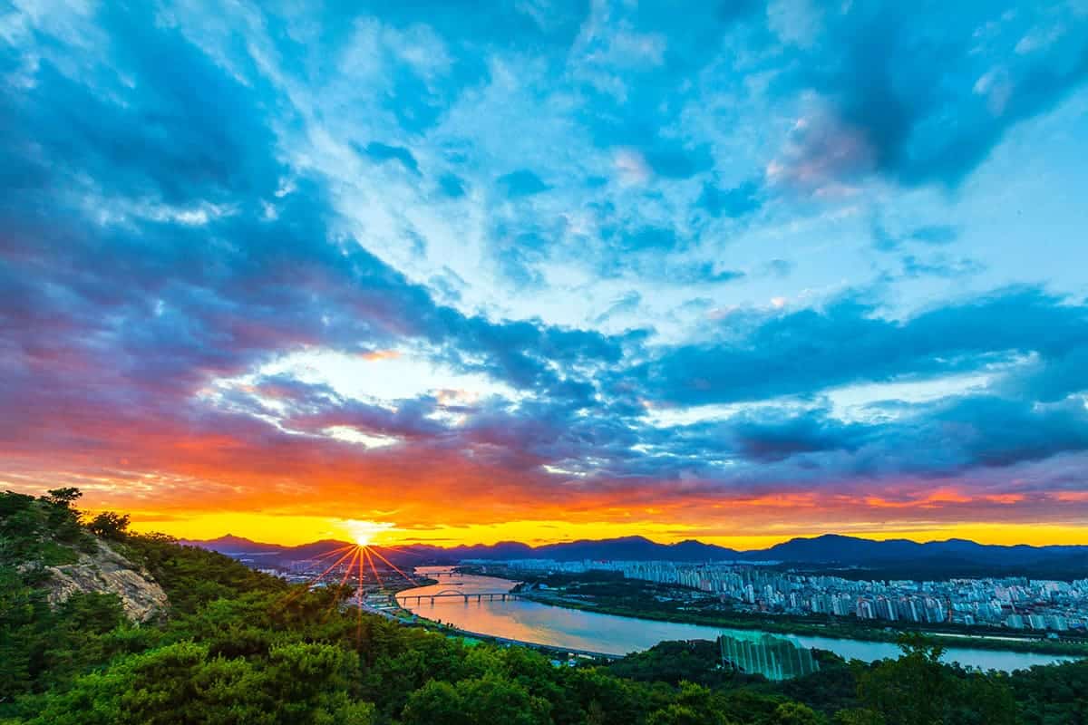 서울 아차산 해맞이공원 일출 서울 아차산 해맞이공원 일출