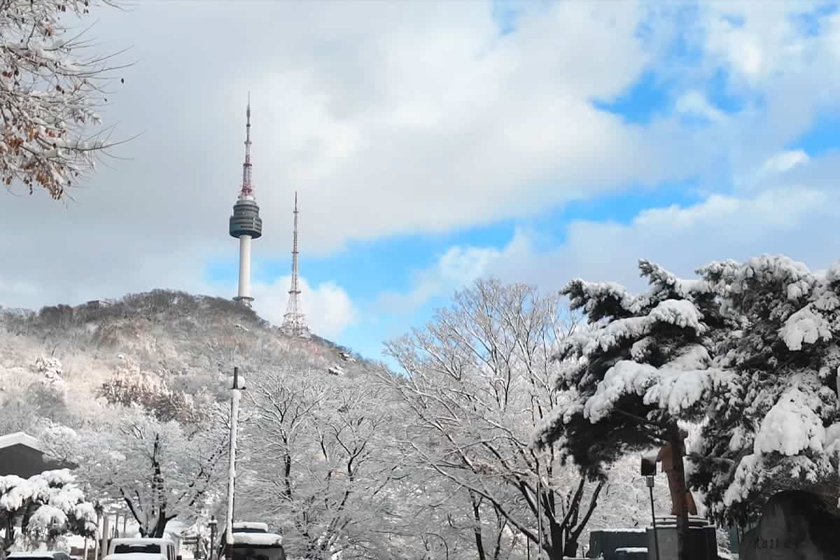남산서울타워 설경