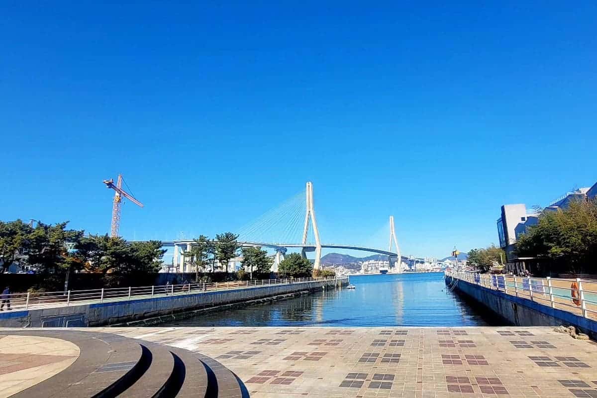 청학 수변공원