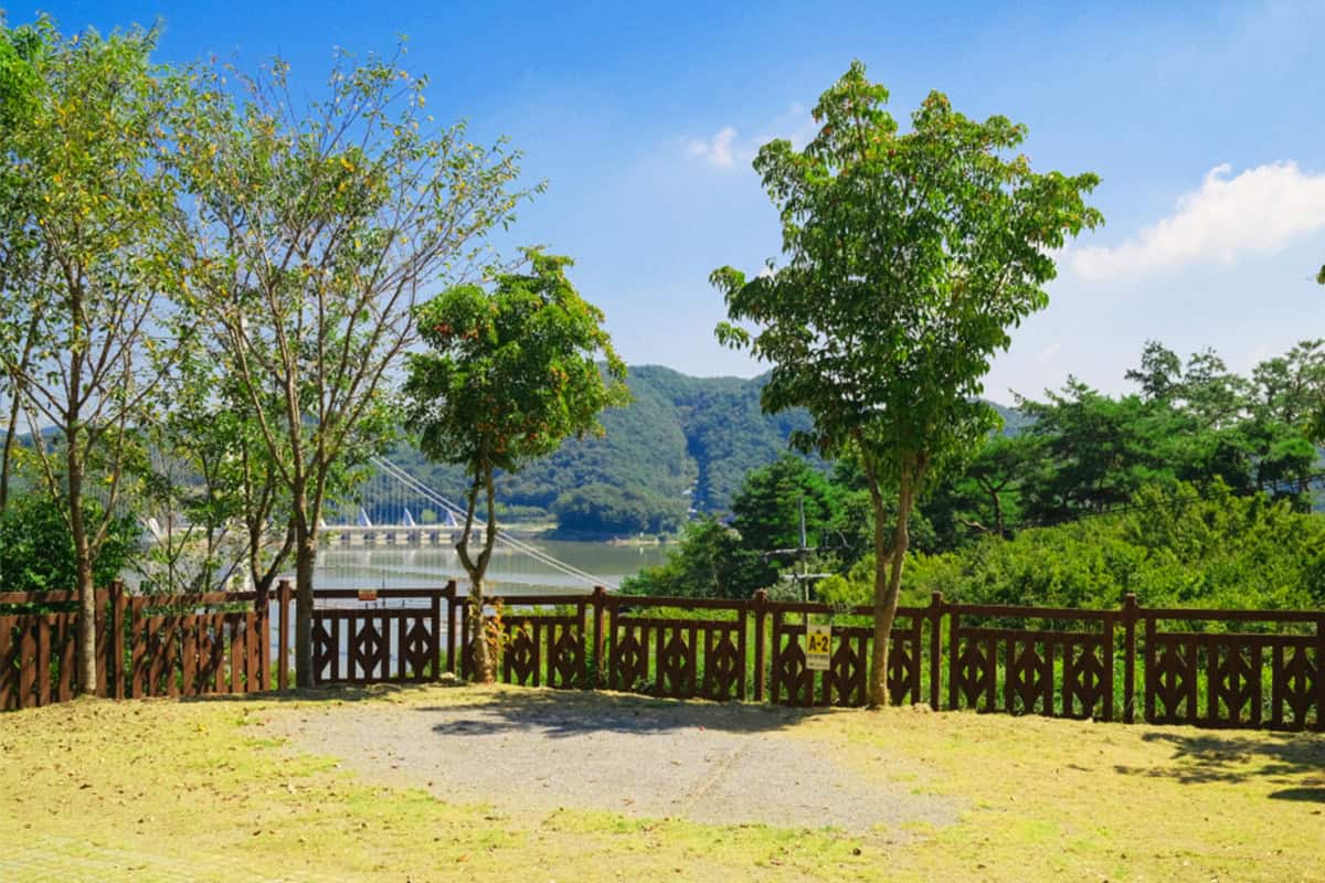 한적한 예산 국민여가캠핑장 한적한 예산 국민여가캠핑장