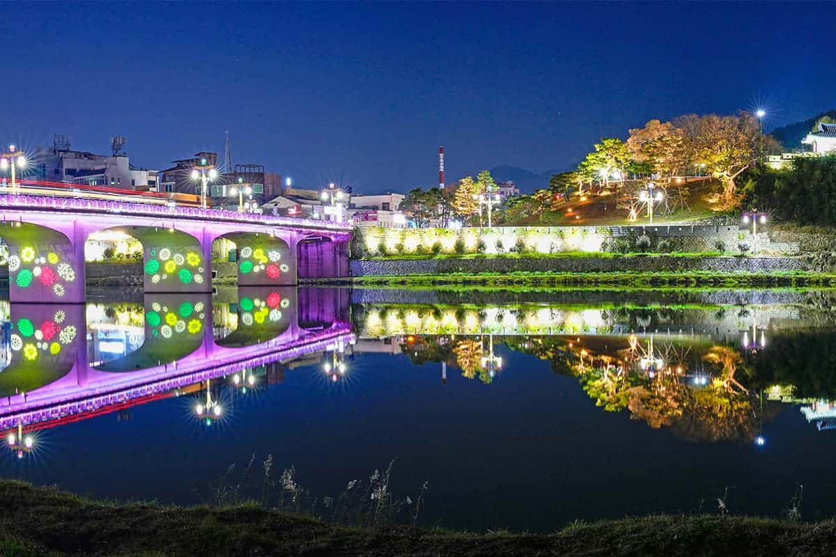 밀양 영남루 야경 밀양 영남루 야경