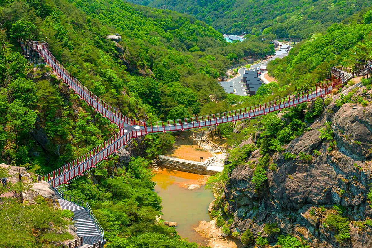 거창 y형 출렁다리 전경 거창 y형 출렁다리 전경