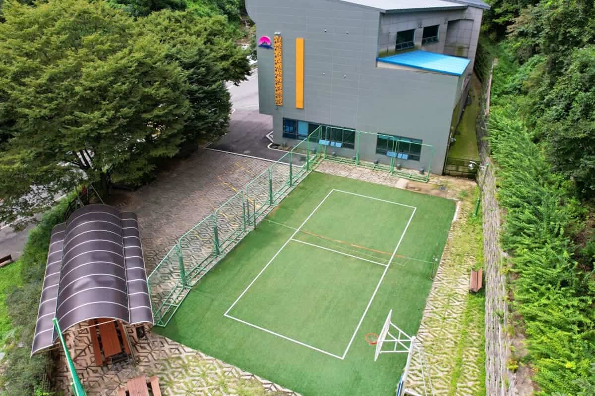 김천 수도산자연휴양림 족구장