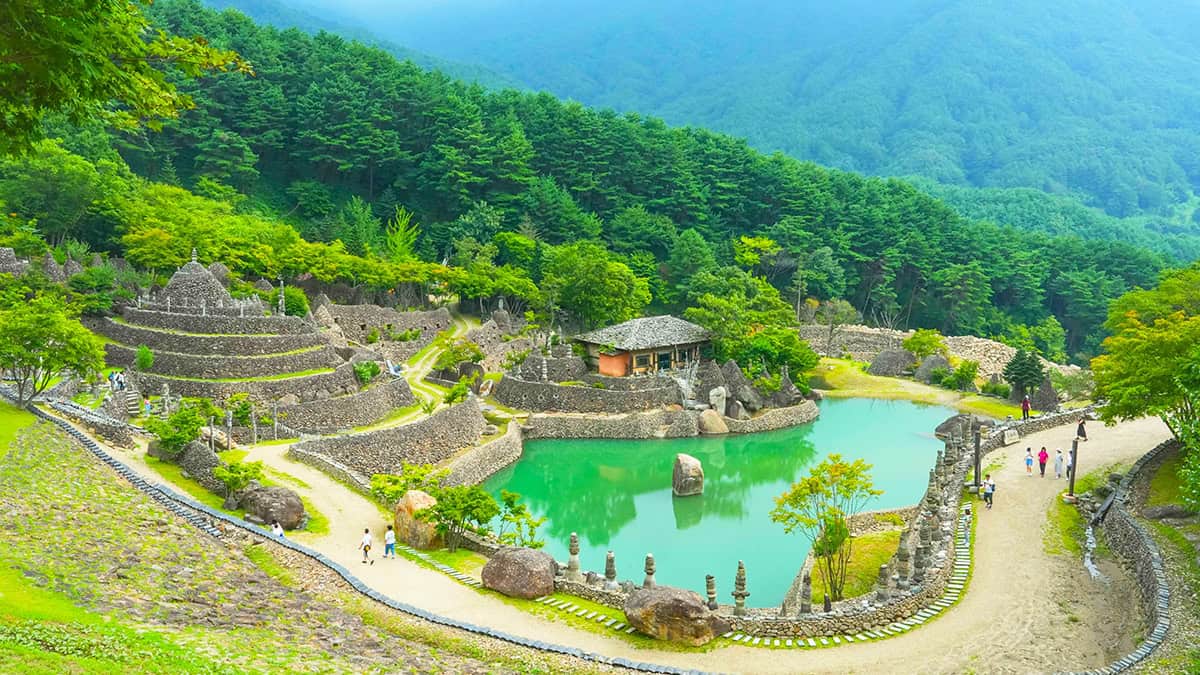 삼성궁 연못 삼성궁 연못