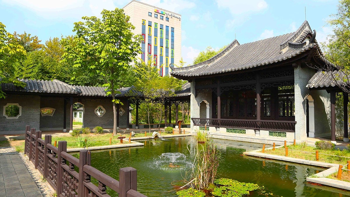 수원 월화원 분수대