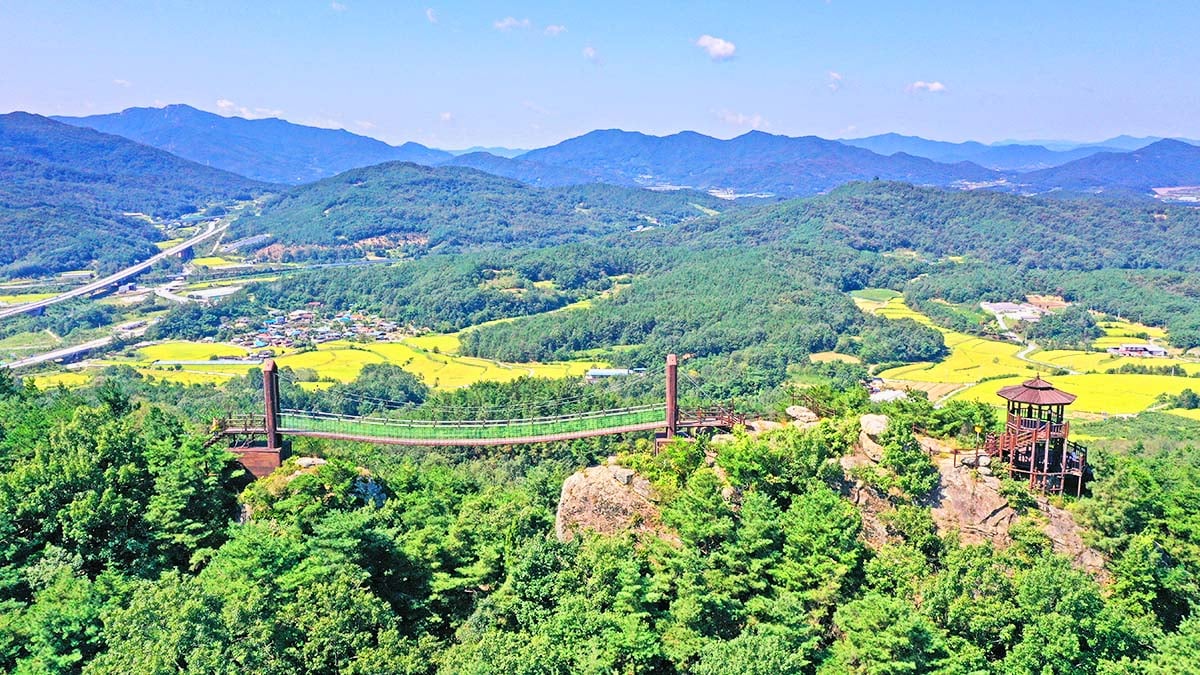 상주 나각산 출렁다리 전경 상주 나각산 출렁다리 전경