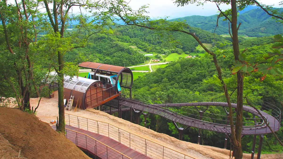 모노레일 상부 승강장