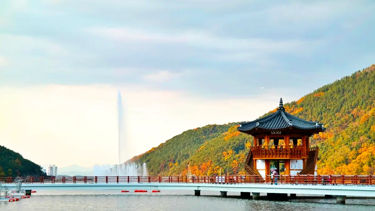 송해공원 백세정