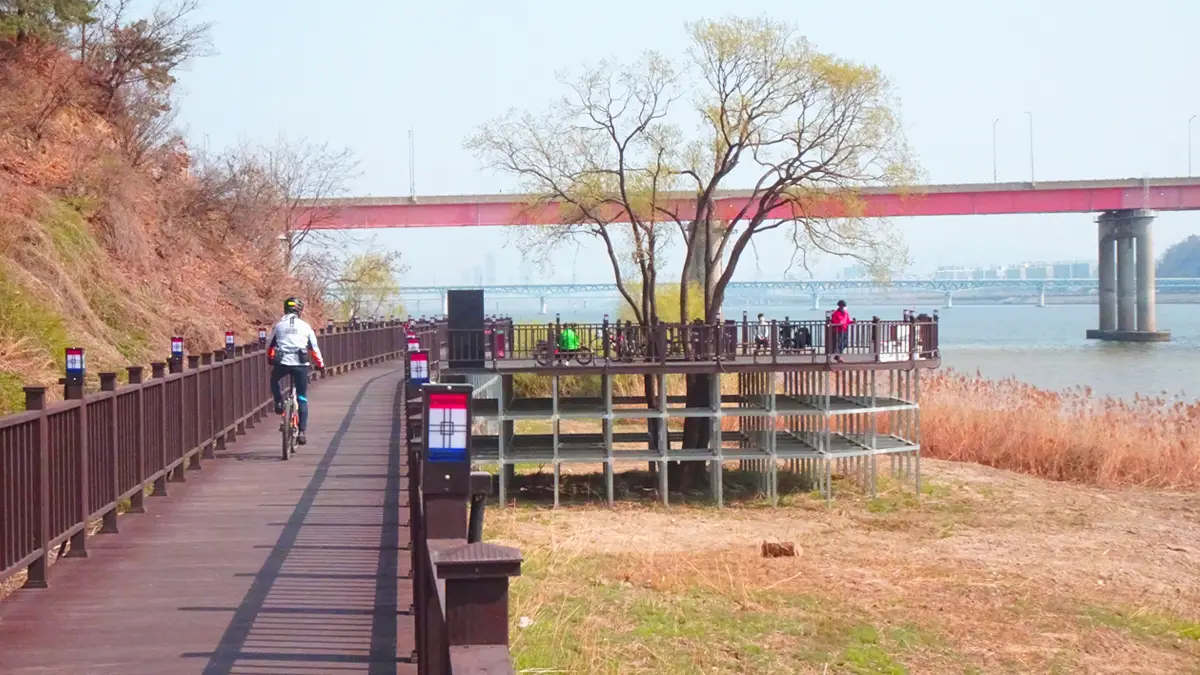 행주산성 수변누리길 가을 모습 행주산성 수변누리길 가을 모습