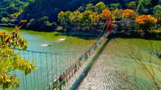 함안 입곡저수지 출렁다리