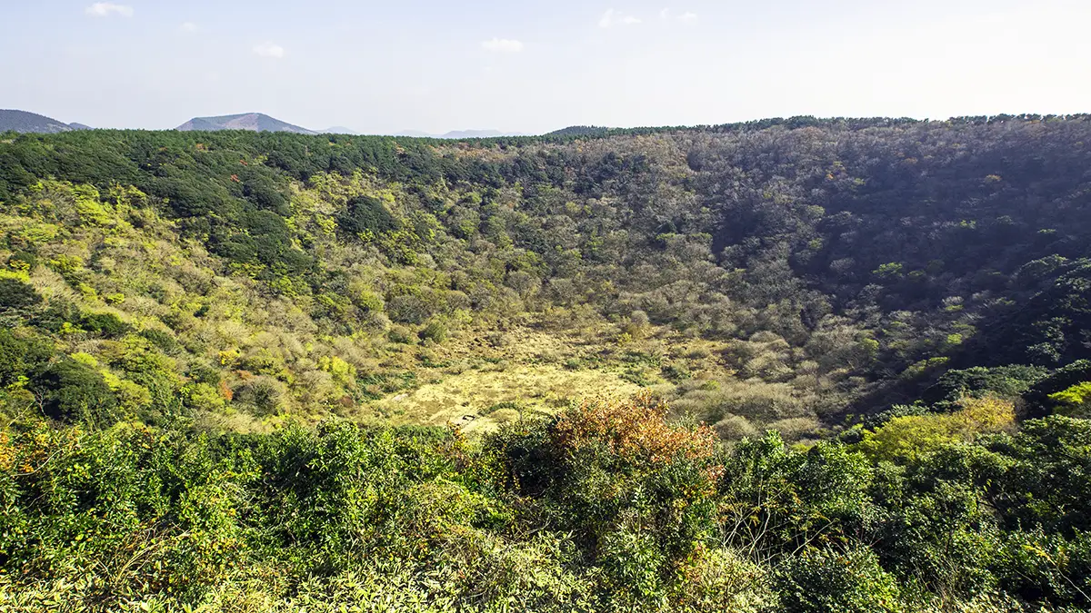 산굼부리 분화구